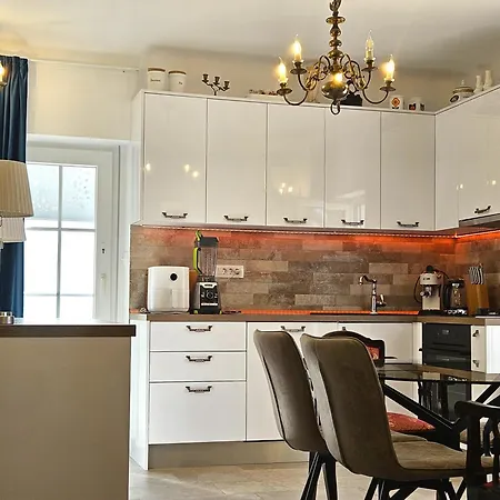 The Three Flowers Pool House * Trogir